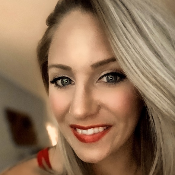 Meet your Posher, Jamie - Picture 1 of 1